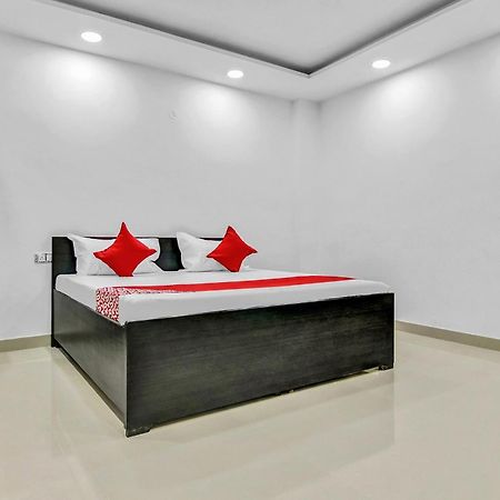 Flagship Hotel Secret Mirage Near Rithala Metro Station Nueva Delhi Exterior foto